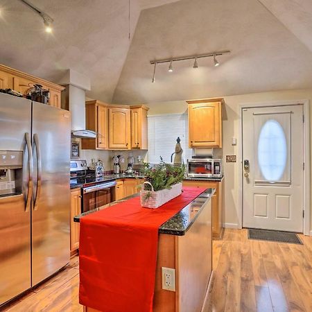 Charming Boston Area Home Less Than 1 Mi To Revere Beach! Екстериор снимка
